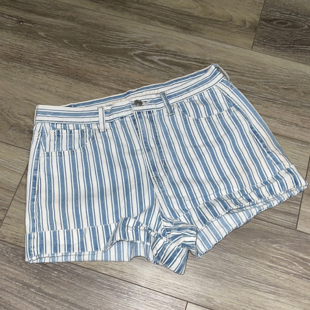 American Eagle high waisted striped denim shorts.